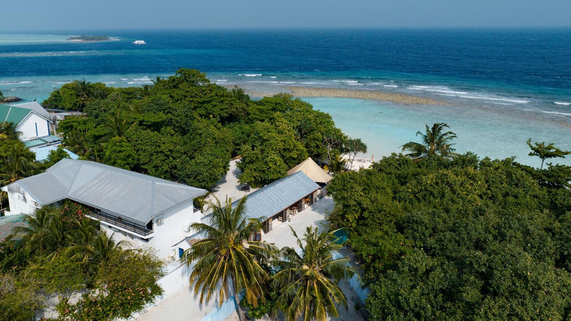 Tranquila Beach Hotel Rasdhoo Ngoại thất bức ảnh