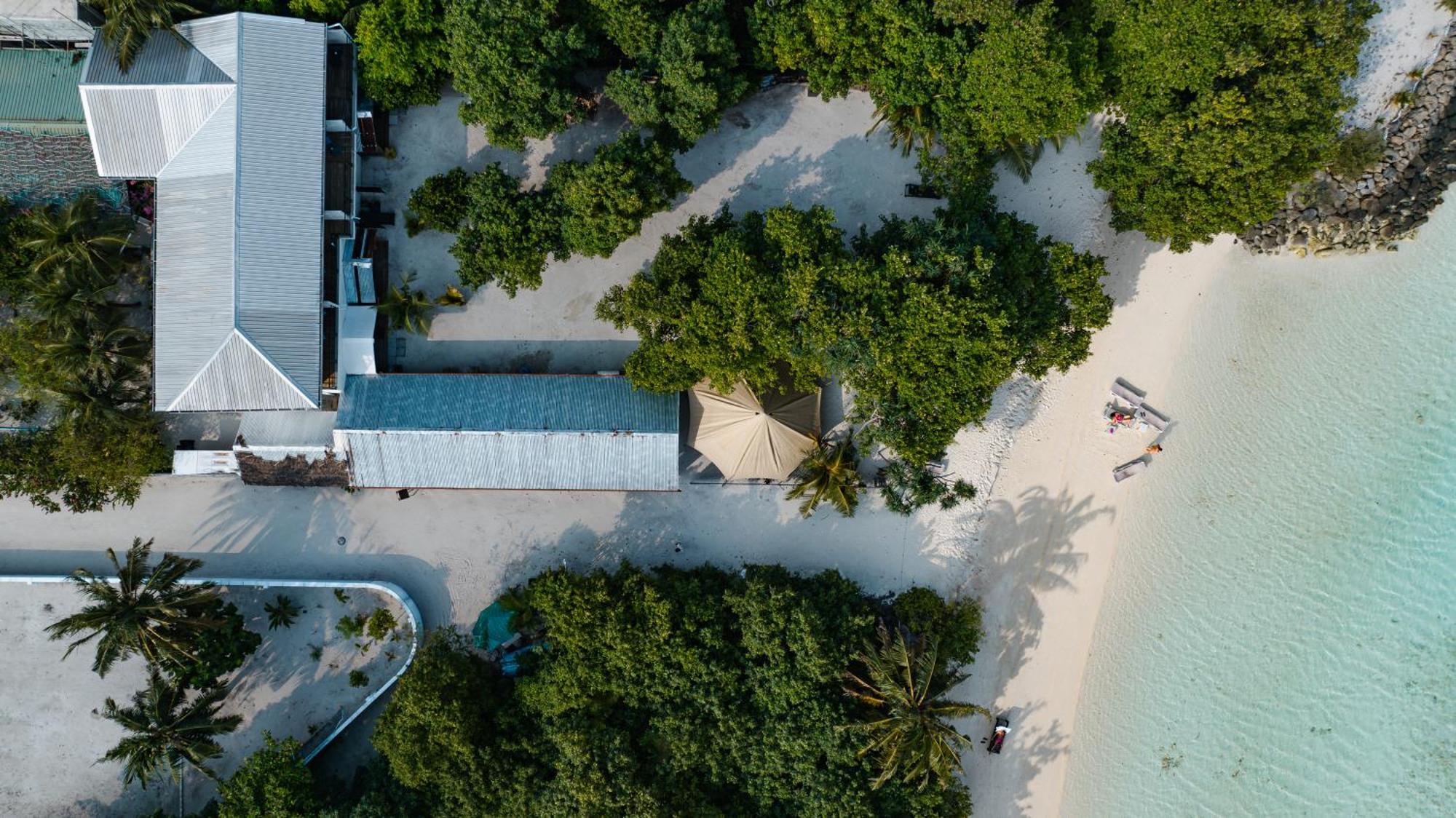 Tranquila Beach Hotel Rasdhoo Ngoại thất bức ảnh