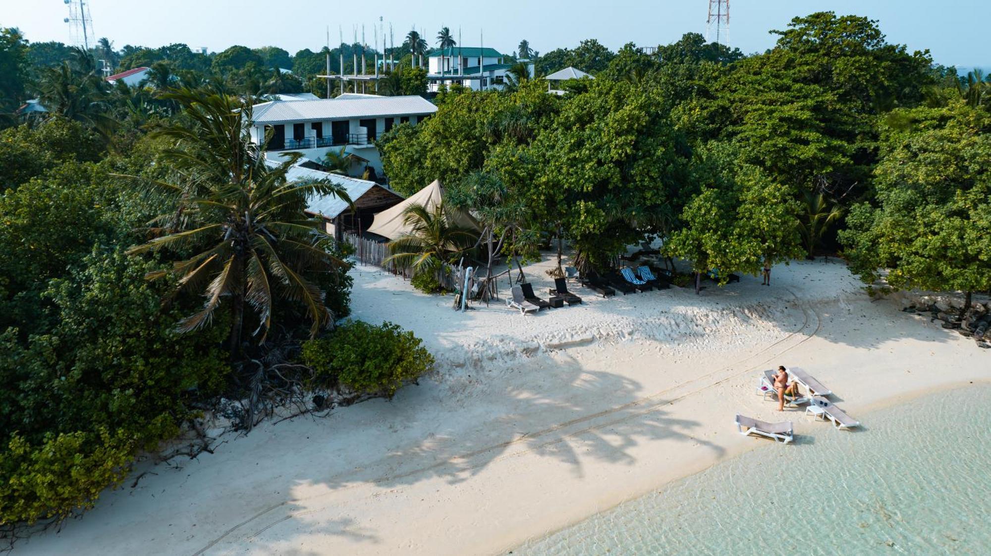 Tranquila Beach Hotel Rasdhoo Ngoại thất bức ảnh
