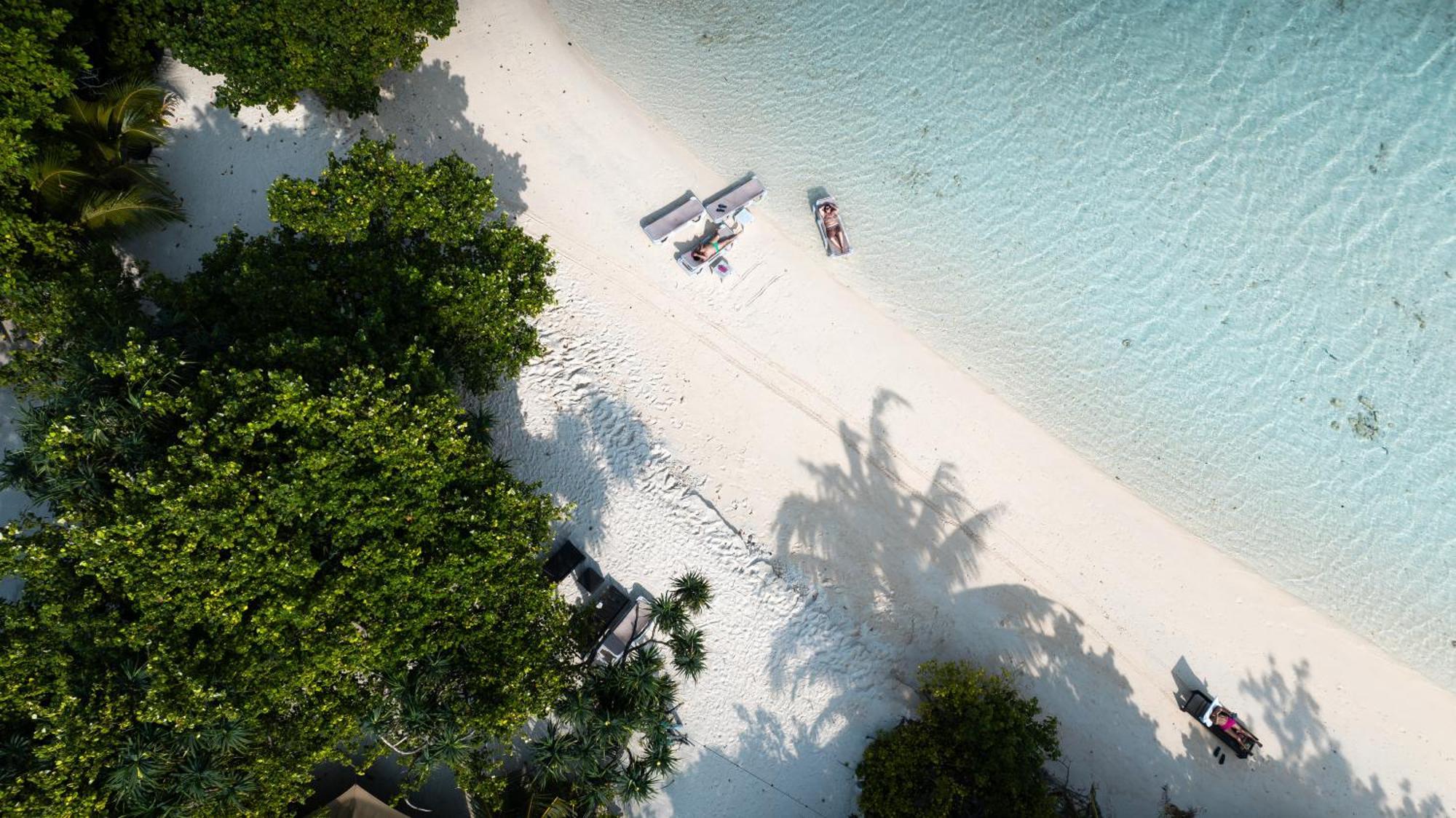 Tranquila Beach Hotel Rasdhoo Ngoại thất bức ảnh