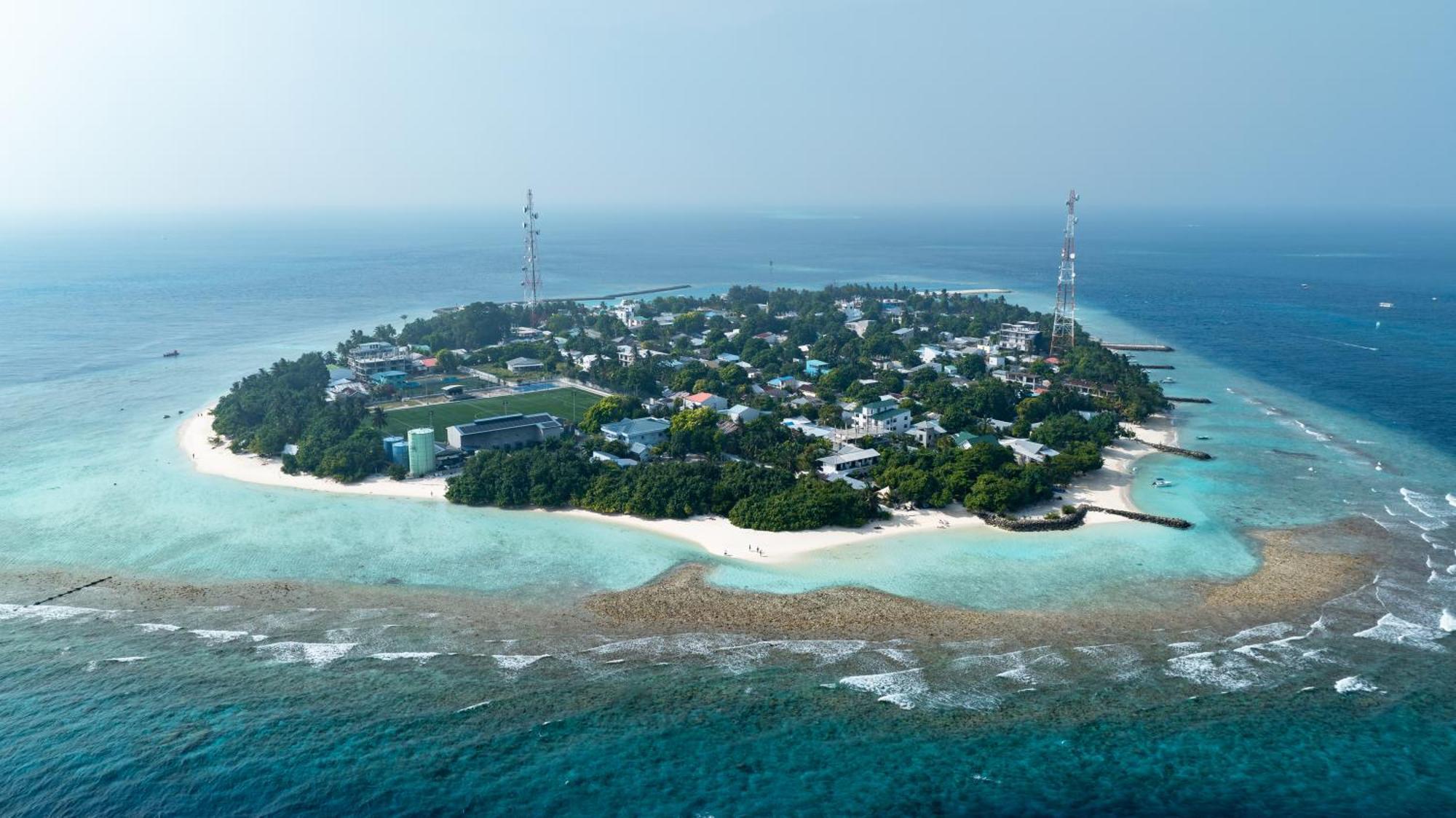 Tranquila Beach Hotel Rasdhoo Ngoại thất bức ảnh