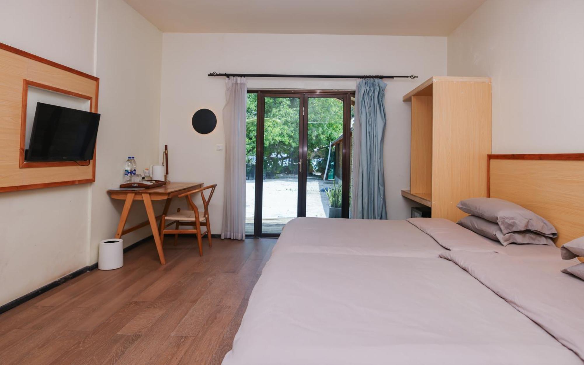 Tranquila Beach Hotel Rasdhoo Ngoại thất bức ảnh
