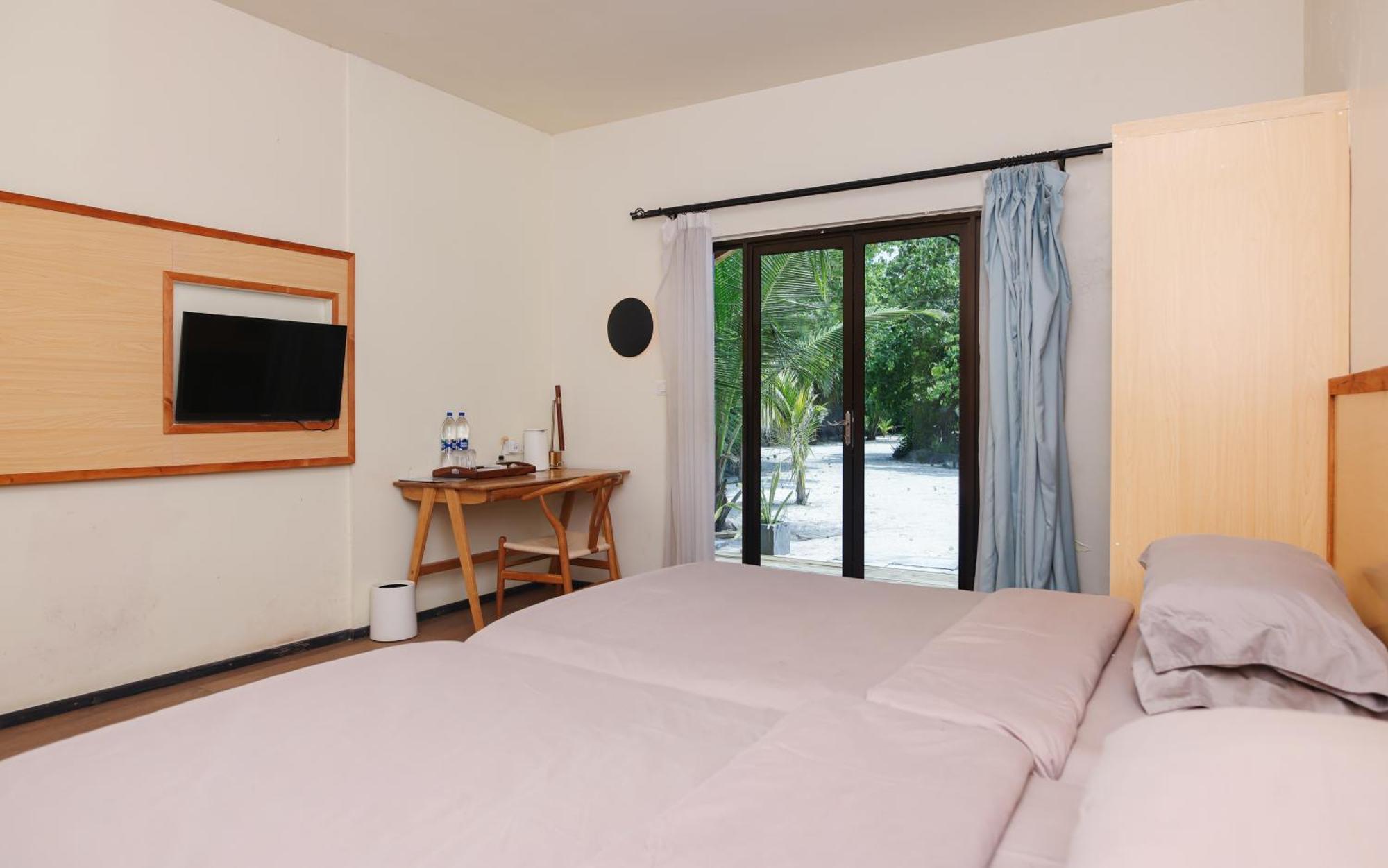 Tranquila Beach Hotel Rasdhoo Ngoại thất bức ảnh